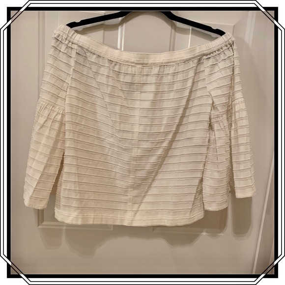 NWT- BCBG MaxAzria “Eavan” Top - Picture 4 of 5